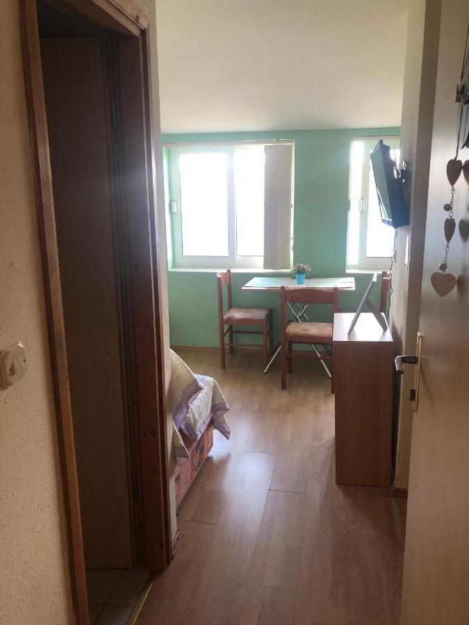 Apartmani Beach Miskovici, Otok Pag المظهر الخارجي الصورة
