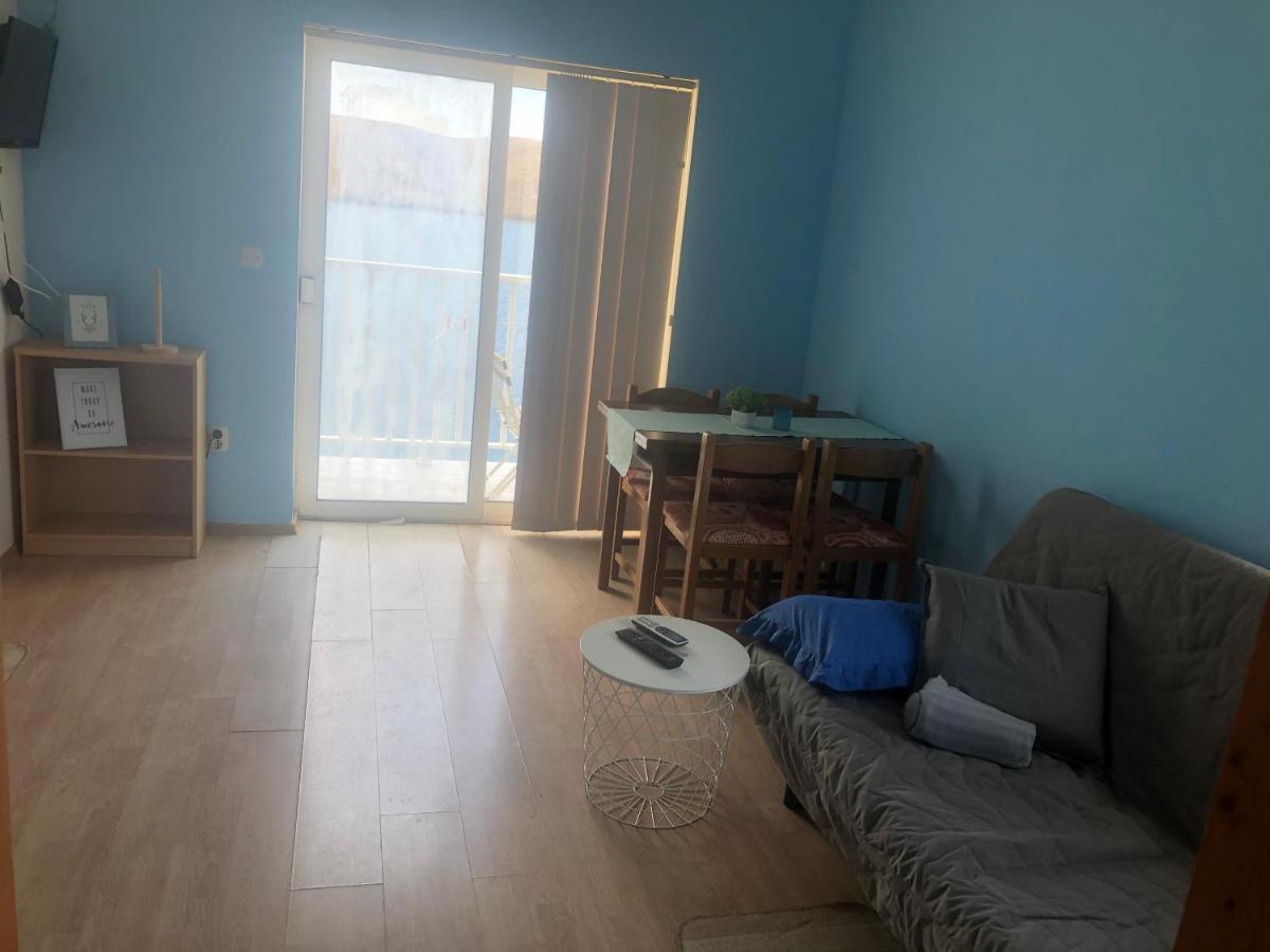 Apartmani Beach Miskovici, Otok Pag المظهر الخارجي الصورة