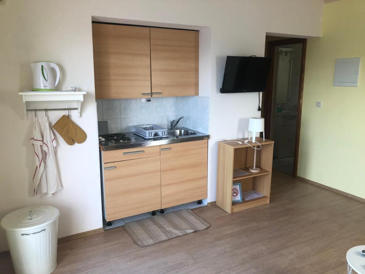 Apartmani Beach Miskovici, Otok Pag المظهر الخارجي الصورة